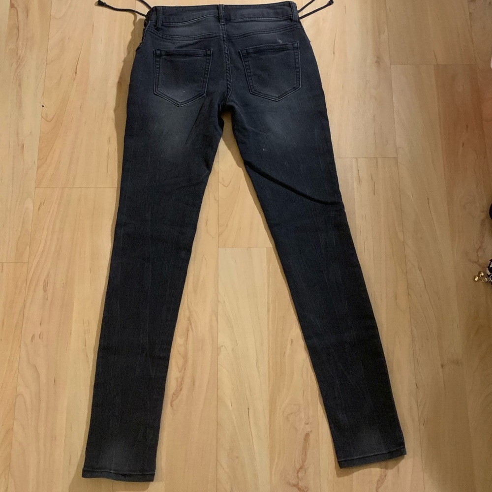 Laced with zipper pants
